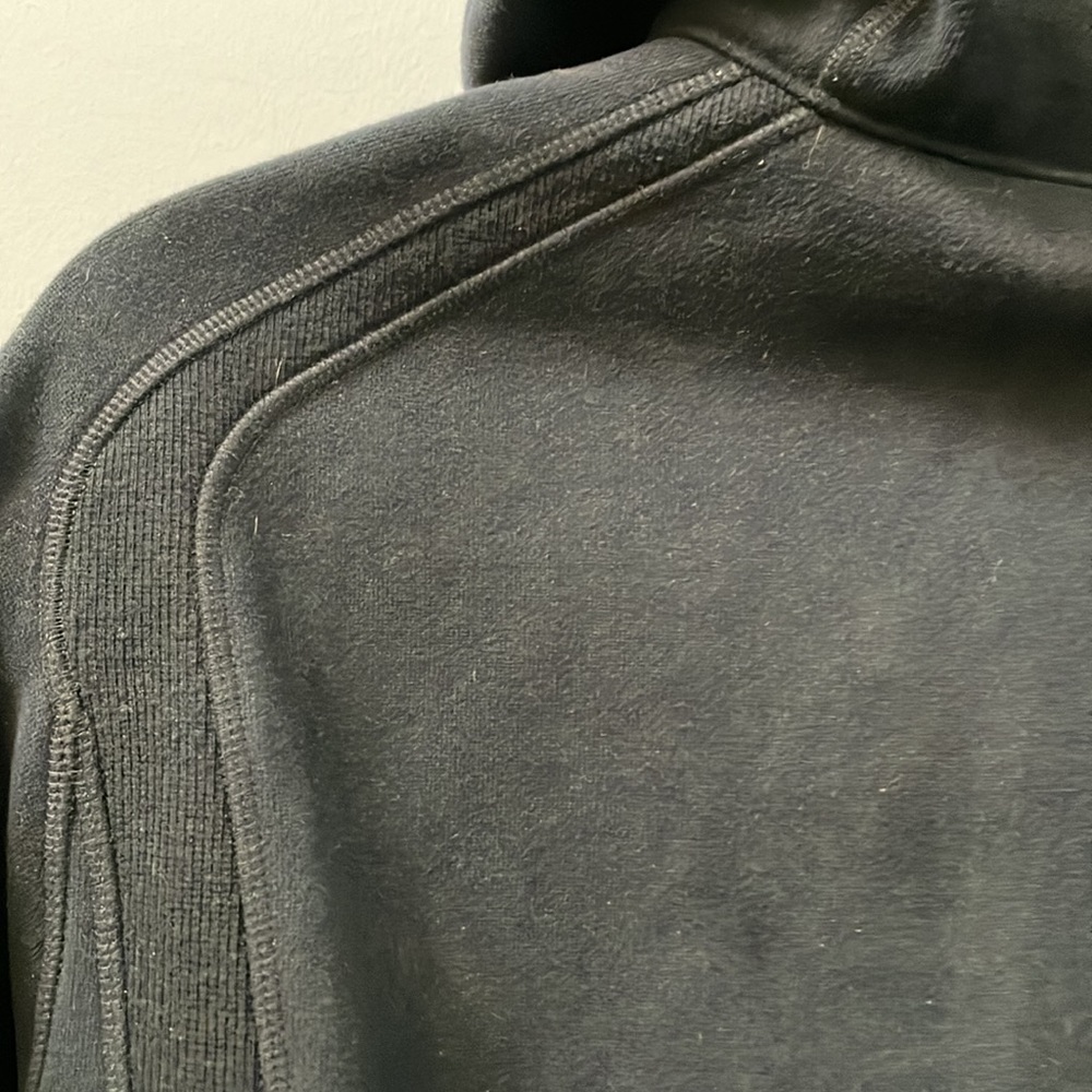 Lululemon Jacket - Picture 5 of 7